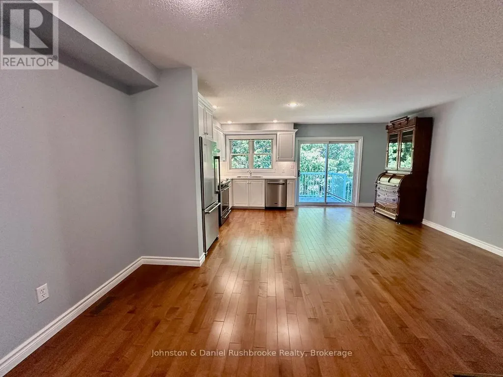 273 Hiram Street Bracebridge ON P1L 1R7