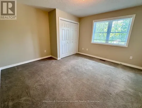 273 Hiram Street Bracebridge ON P1L 1R7