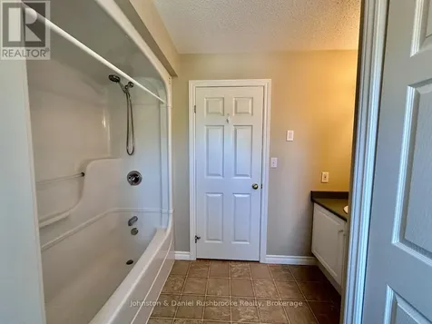 273 Hiram Street Bracebridge ON P1L 1R7