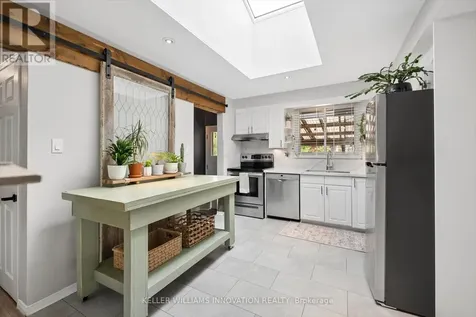 22 Brookside Crescent Kitchener ON N2N 1H1