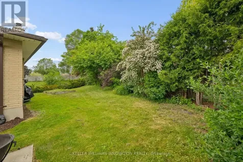 22 Brookside Crescent Kitchener ON N2N 1H1