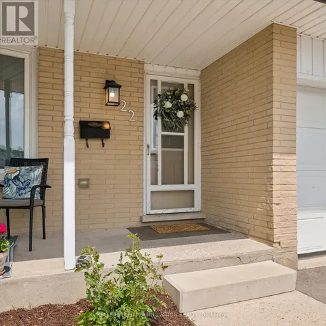 22 Brookside Crescent Kitchener ON N2N 1H1