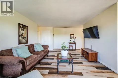283 Fairway Road North Kitchener ON N2A 2P1