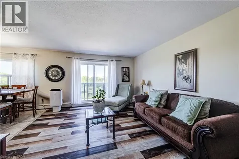 283 Fairway Road North Kitchener ON N2A 2P1