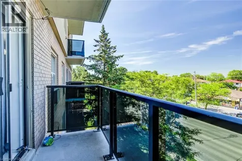 283 Fairway Road North Kitchener ON N2A 2P1