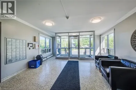 283 Fairway Road North Kitchener ON N2A 2P1