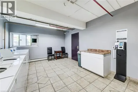 283 Fairway Road North Kitchener ON N2A 2P1