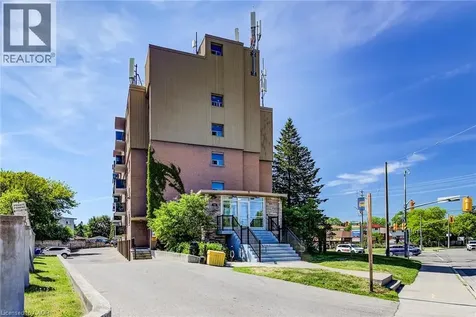 283 Fairway Road North Kitchener ON N2A 2P1