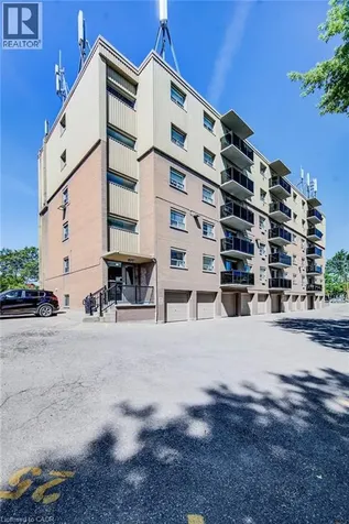 283 Fairway Road North Kitchener ON N2A 2P1