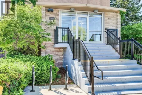 283 Fairway Road North Kitchener ON N2A 2P1