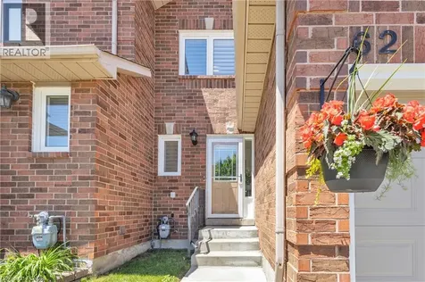 1484 Torrington Drive Mississauga ON L5V 1Y2