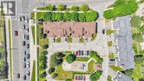 1484 Torrington Drive Mississauga ON L5V 1Y2