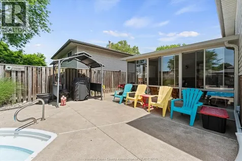 3209 Halpin Road Windsor ON N8R 2B3