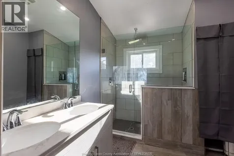 2040 Front Road North Amherstburg ON N9V 3R3