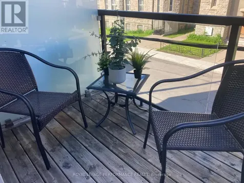 80 Empress Avenue Ottawa ON K1R 7G2