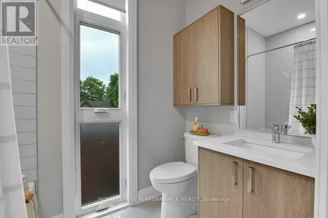 80 Empress Avenue Ottawa ON K1R 7G2