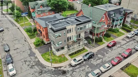 80 Empress Avenue Ottawa ON K1R 7G2