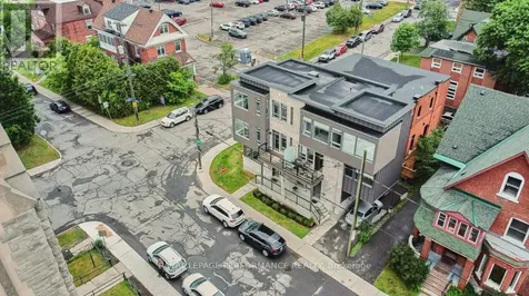 80 Empress Avenue Ottawa ON K1R 7G2