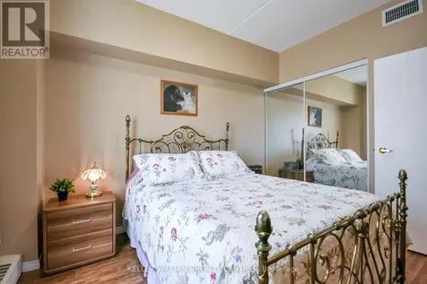 49 Raglan Street Collingwood ON L9Y 4X1