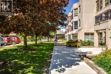 49 Raglan Street Collingwood ON L9Y 4X1