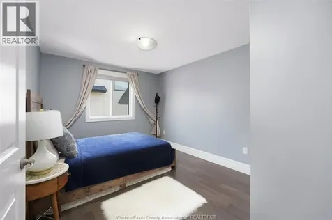 1390 Barkley Avenue Windsor ON N9P 0E8