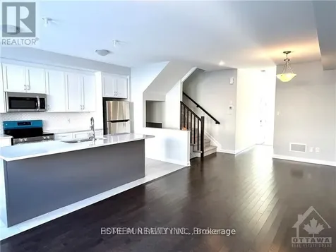87 Little Lake Lane Ottawa ON K4A 3W7
