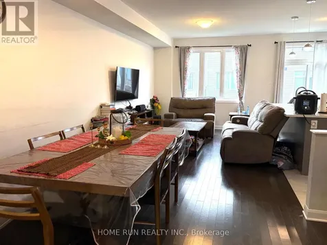 87 Little Lake Lane Ottawa ON K4A 3W7