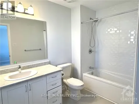 87 Little Lake Lane Ottawa ON K4A 3W7