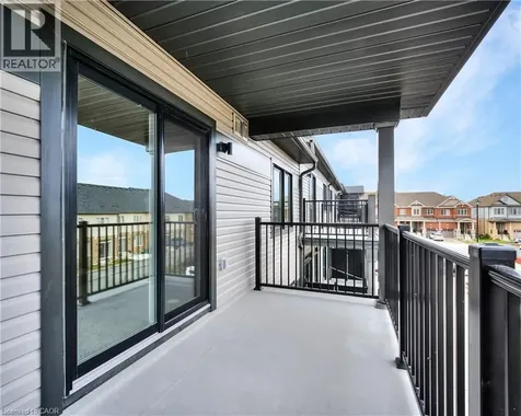 28 Oat Lane Kitchener ON N2R 0T1