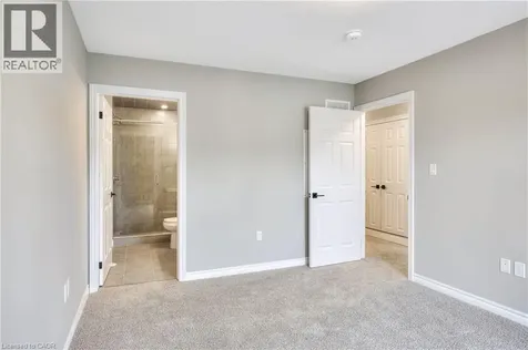 28 Oat Lane Kitchener ON N2R 0T1