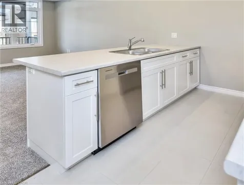 28 Oat Lane Kitchener ON N2R 0T1