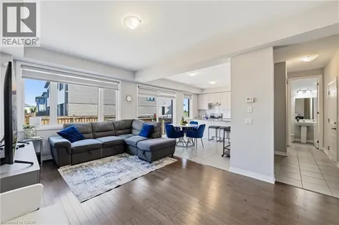 8 Pinnacle Court Hamilton ON L0R 1W0