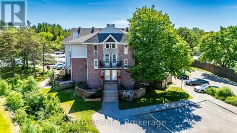 2 Stonebank Crescent Ottawa ON K2H 9M1
