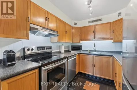 2 Stonebank Crescent Ottawa ON K2H 9M1