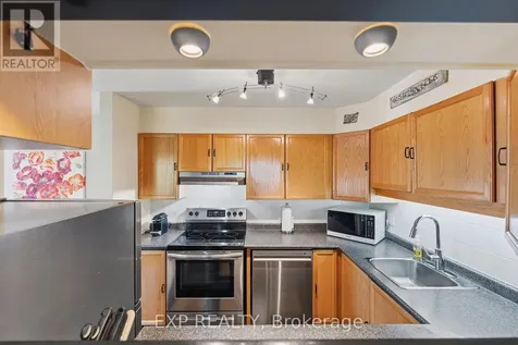 2 Stonebank Crescent Ottawa ON K2H 9M1
