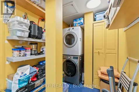 2 Stonebank Crescent Ottawa ON K2H 9M1