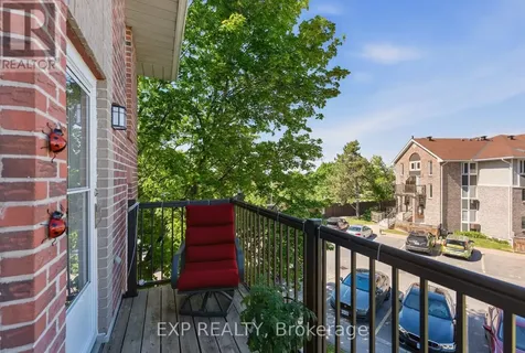 2 Stonebank Crescent Ottawa ON K2H 9M1