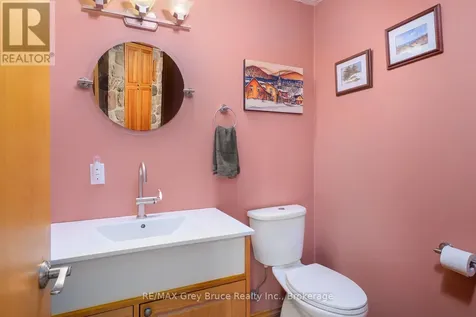28 Elgin Street Northern Bruce Peninsula ON N0H 2R0