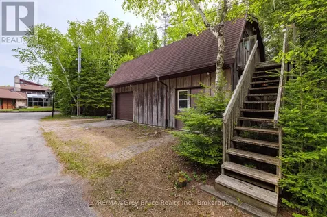 28 Elgin Street Northern Bruce Peninsula ON N0H 2R0