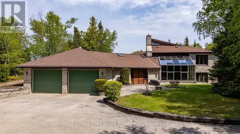 28 Elgin Street Northern Bruce Peninsula ON N0H 2R0