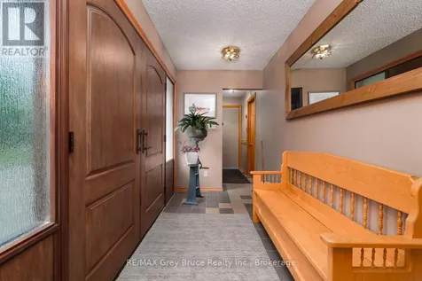 28 Elgin Street Northern Bruce Peninsula ON N0H 2R0