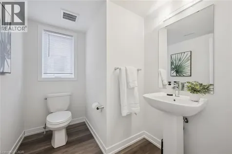 205 West Oak Trail Kitchener ON N2R 0R9