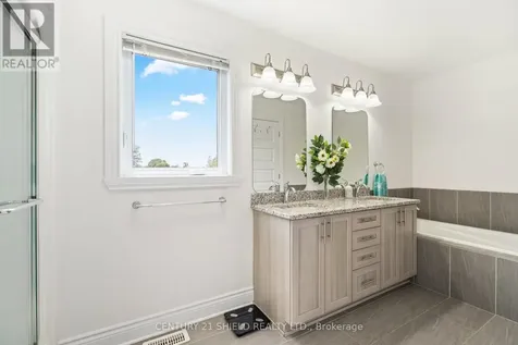 1144 Clement Court Cornwall ON K6H 0G3