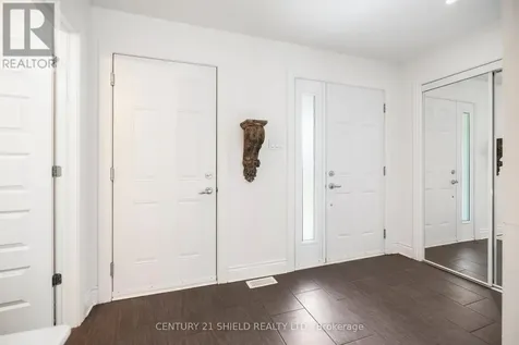 1144 Clement Court Cornwall ON K6H 0G3