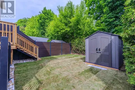 295 Dovercourt Avenue Ottawa ON K1Z 7H4