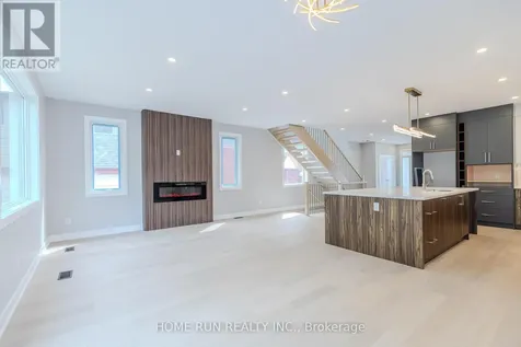 295 Dovercourt Avenue Ottawa ON K1Z 7H4