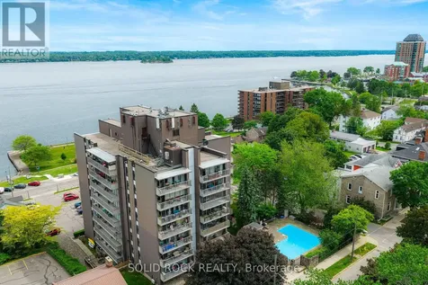 109 King Street East Brockville ON K6V 1B8