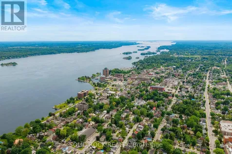 109 King Street East Brockville ON K6V 1B8