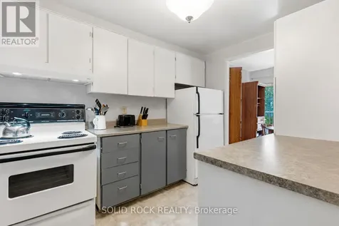109 King Street East Brockville ON K6V 1B8