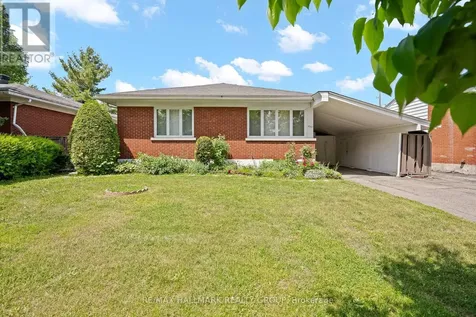 839 Weston Drive Ottawa ON K1G 1W5